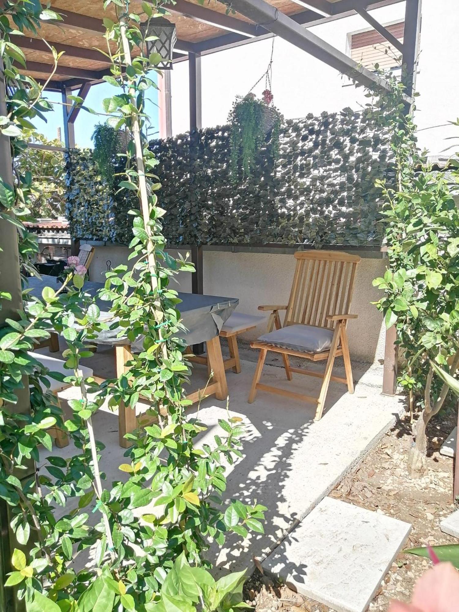 Apartments Kursan Seget Vranjica Zewnętrze zdjęcie